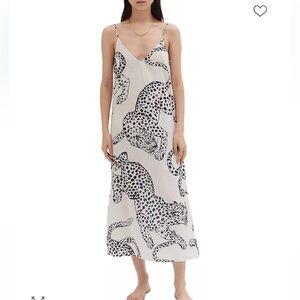 NWT Desmond & Dempsey
Jag Print Nightgown
